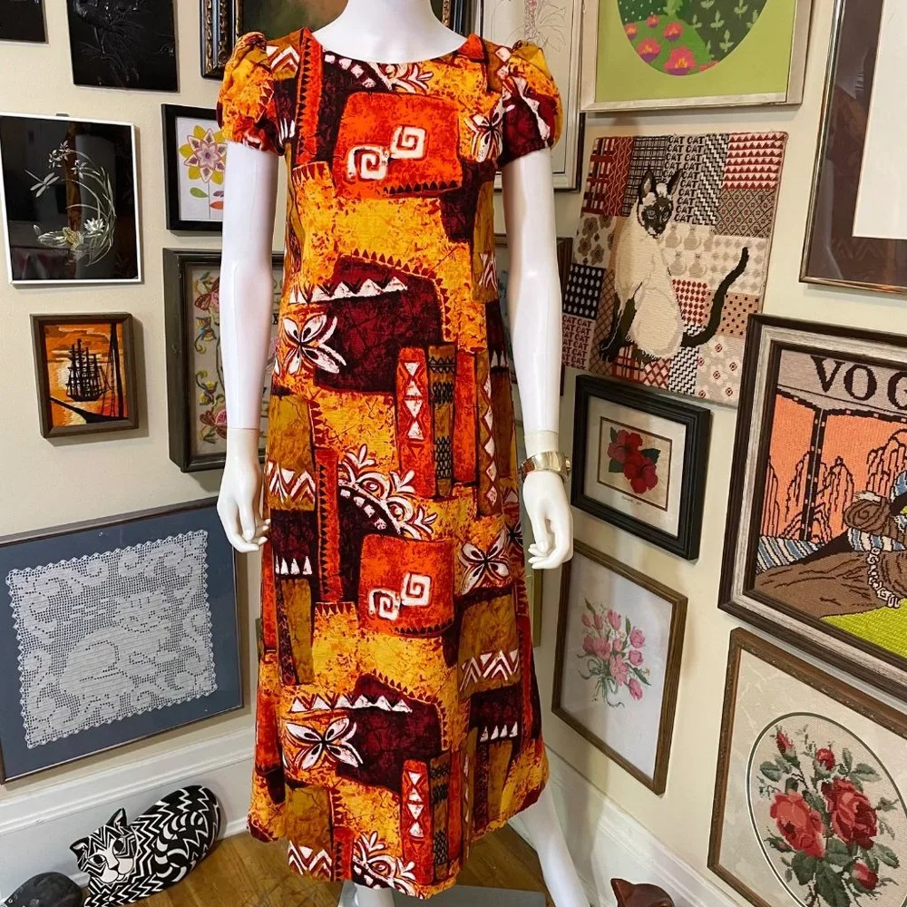 70s Vintage Kini Pela Hawaii Brown Orange Yellow Barkcloth Short Sleeve MuuMuu S - Picture 1 of 7